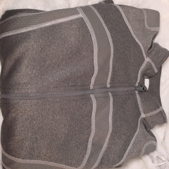 Fila sport women’s gray active wear jacket extra large - Picture 10 of 13